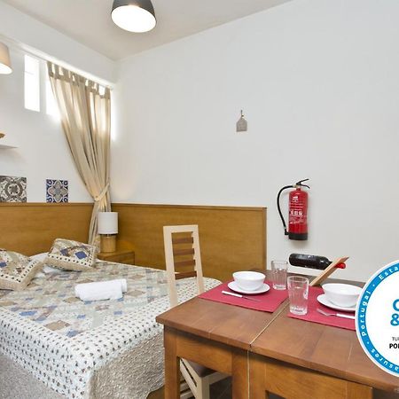 ポルトHost Wise - Cozy Quiet Flat - Trindade Stationアパートメント エクステリア 写真