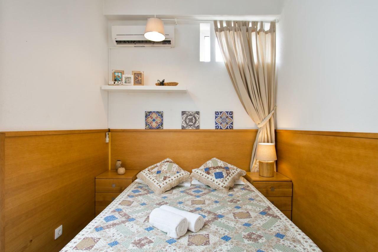 ポルトHost Wise - Cozy Quiet Flat - Trindade Stationアパートメント エクステリア 写真